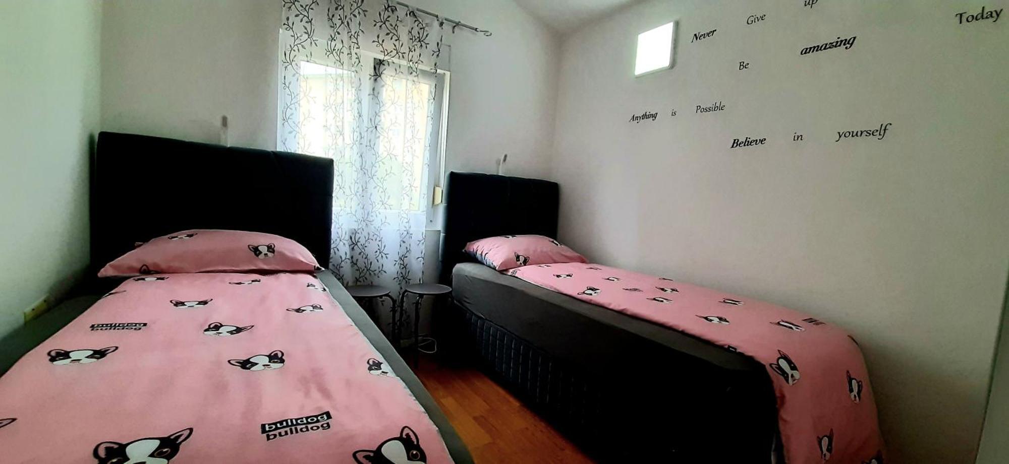 Ema & Sea Apartment'S Pula Luaran gambar